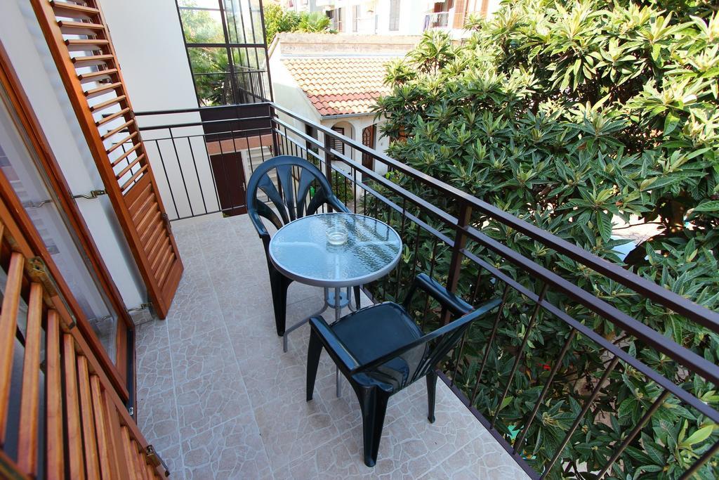 Apartments Antolovic Rovinj Room photo