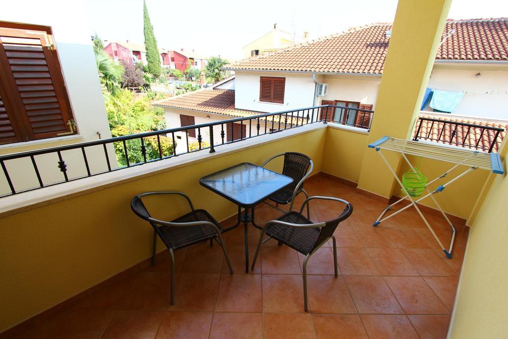 Apartments Antolovic Rovinj Room photo